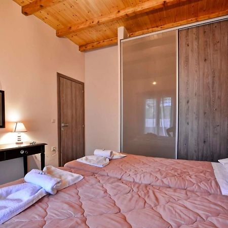 Elizabeth Country House Ágios Matthaíos Екстериор снимка