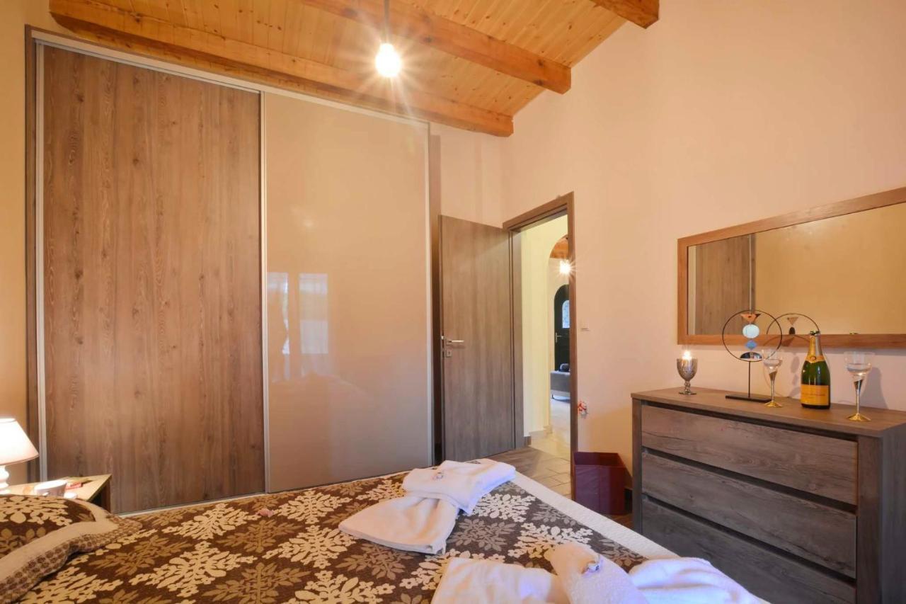 Elizabeth Country House Ágios Matthaíos Екстериор снимка
